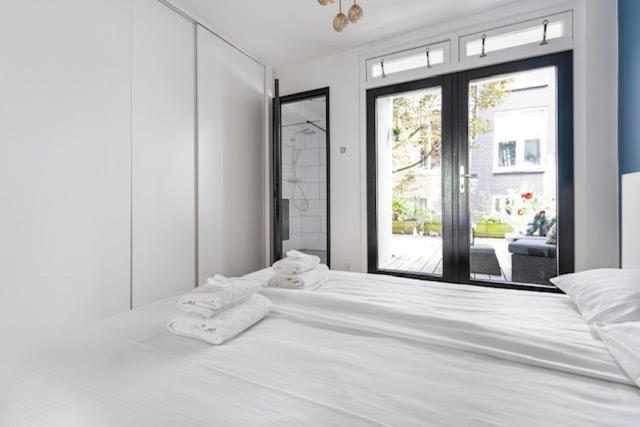 Resident Moose Bed & Breakfast อัมสเตอร์ดัม ภายนอก รูปภาพ